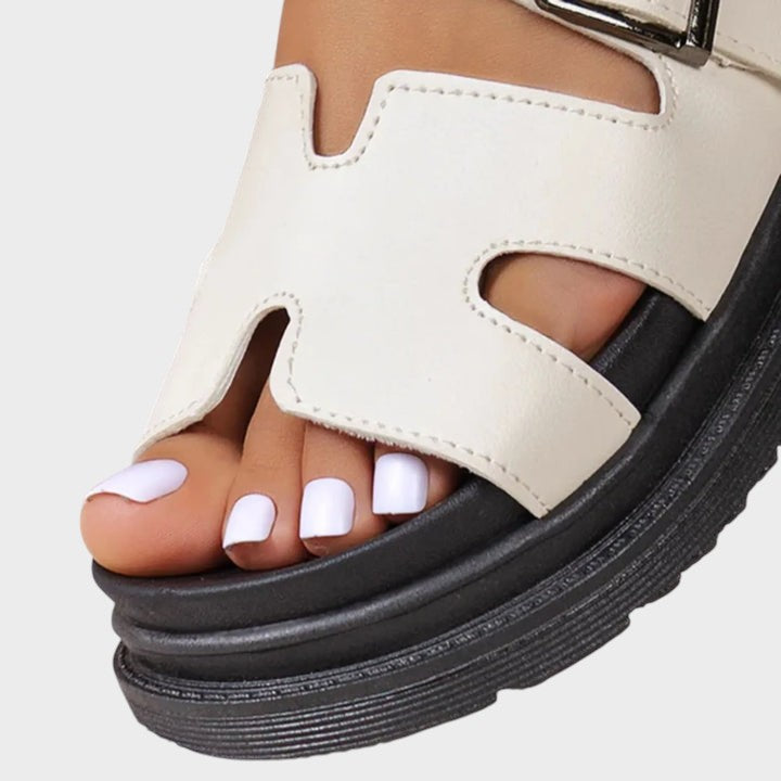 Gaeta - Sandalias ortopédicas con diseño en H