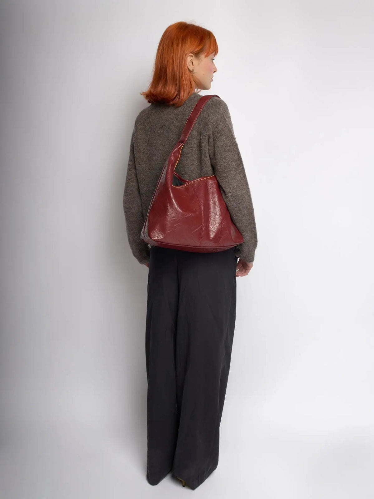 Brindisi - Bolso Hobo Brillante con Neceser