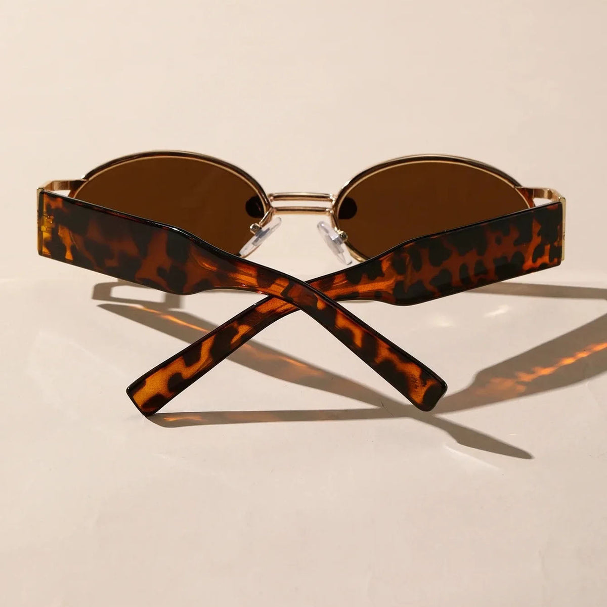 Ponza - Gafas de Sol Ovaladas con Puente Dorado