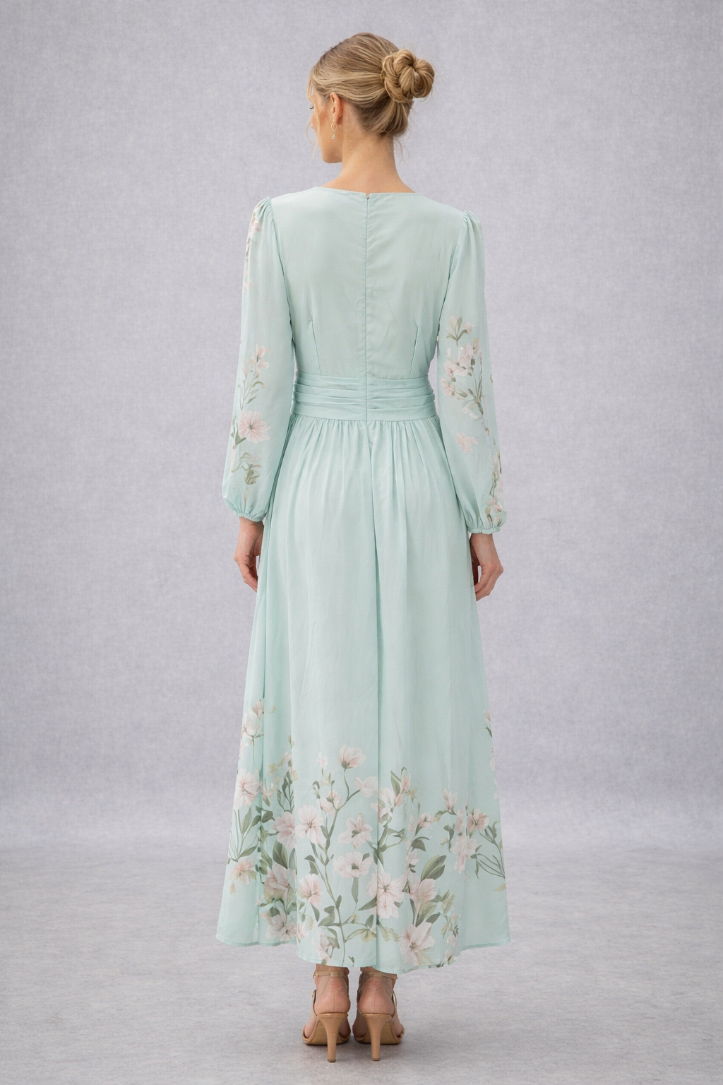 Sirolo - Vestido Largo Floral en Verde Mint